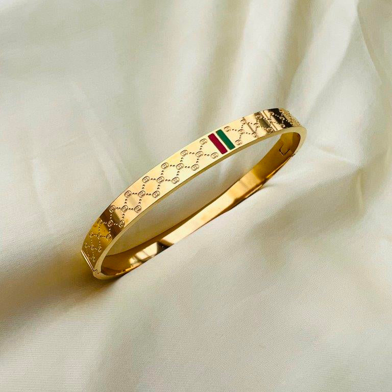 Paper Clip Brecelete & Gucci Bangle "Pack of 2 Stack"