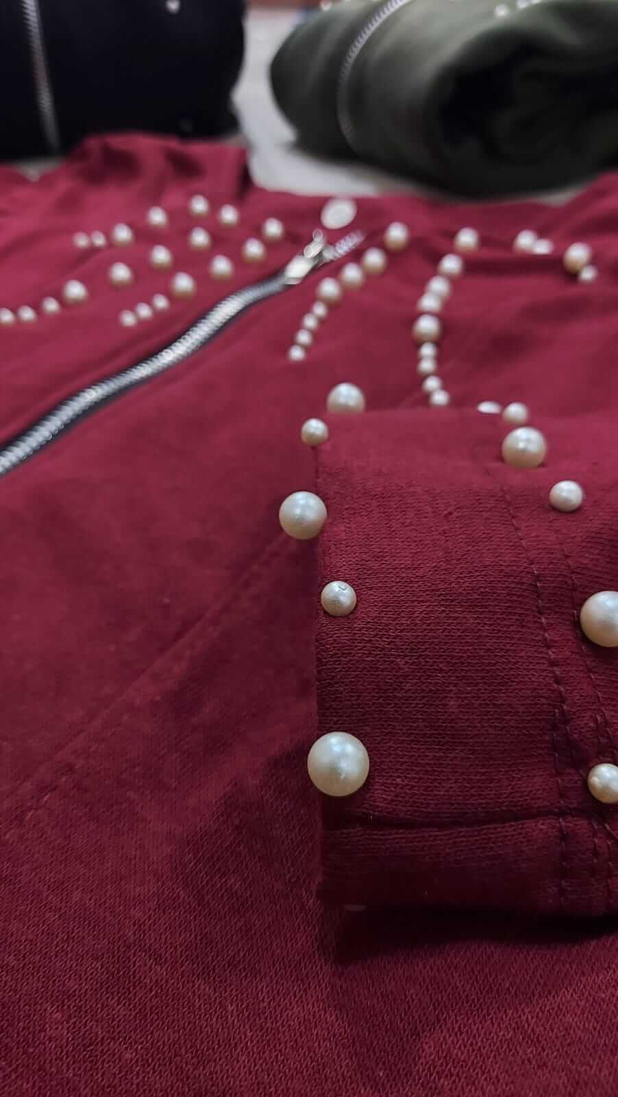 Mehroon Pearls Zipper For Her