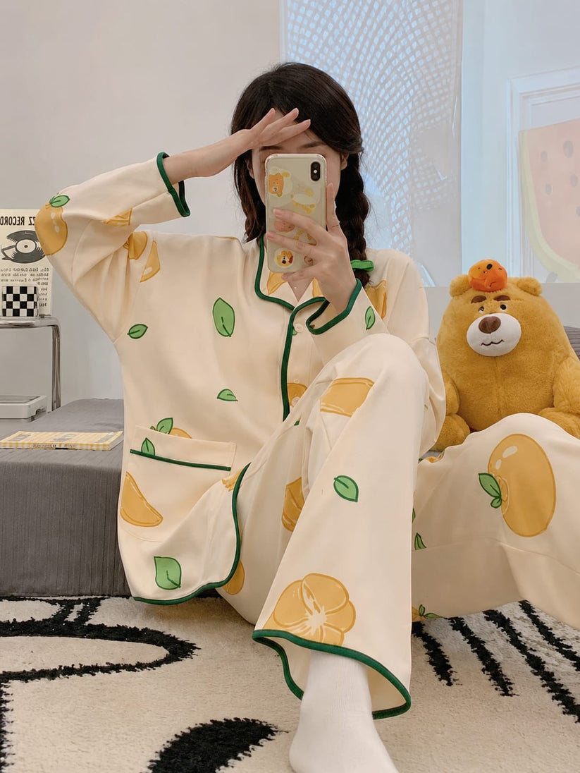 Offwhite Leaves with Lemons Printed Pipin Button PJ Set For Her