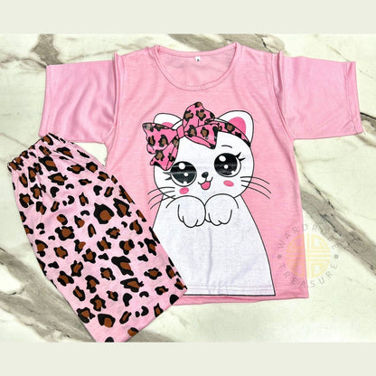 Pink Cute Kitty Half Sleeves Printed T-Shirt with Cheetah Printed Pajama For Kids