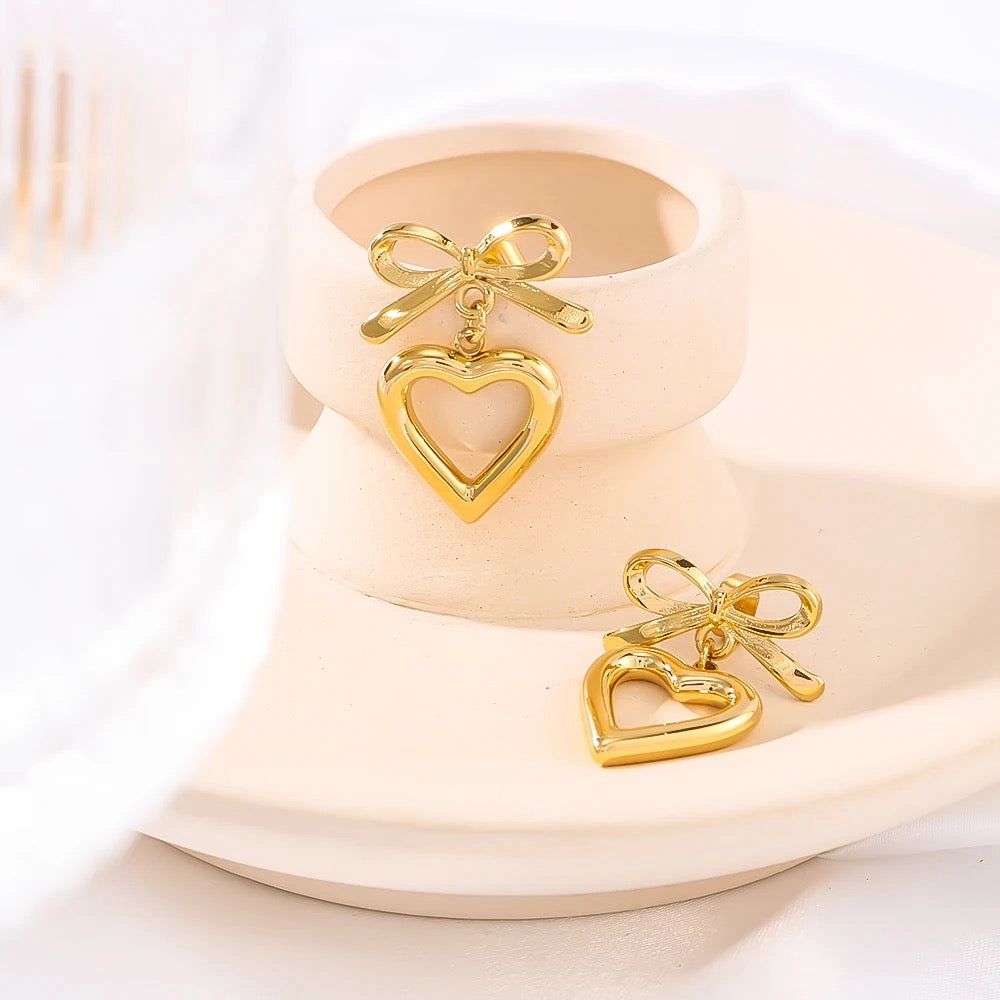 Heart Bow Earing