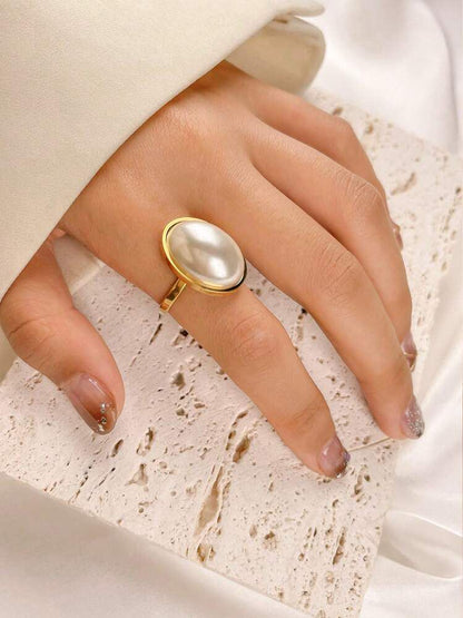 White Pearl Ring (Adjustable)